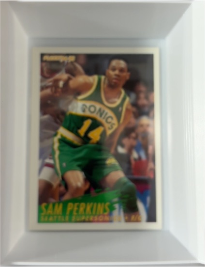 1994-95 Fleer #216 Sam Perkins — front