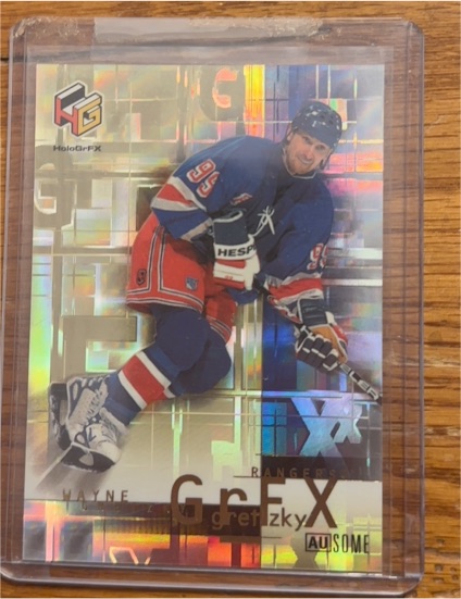 1999-00 Upper Deck HoloGrFX #GG12-AU Wayne Gretzky — front