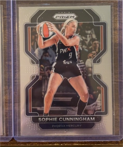 2022 Panini Prizm WNBA #114 Sophie Cunningham — front