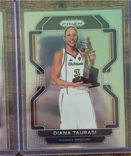2022 Panini Prizm WNBA #6 Diana Taurasi — front