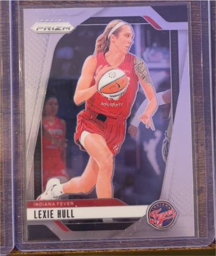 2024 Panini Prizm WNBA #16 Lexie Hull — front