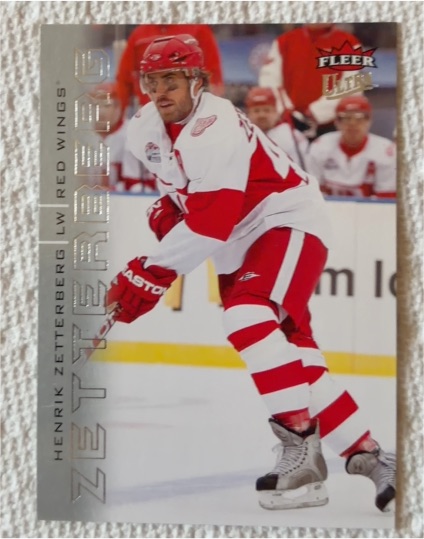2009-10 Fleer Ultra #54 Henrik Zetterberg — front