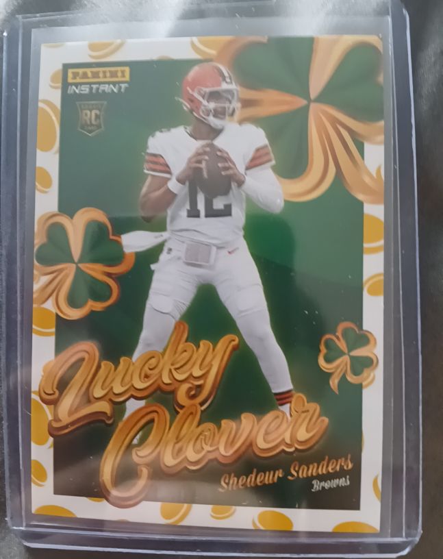 2025 Panini Instant #20 Shedeur Sanders Lucky Clover — front