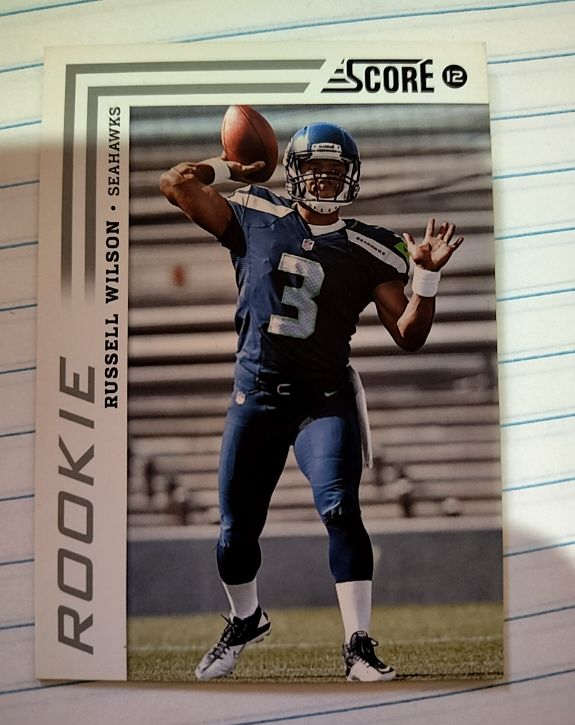 2012 Score #372 Russell Wilson Rookie Card — front