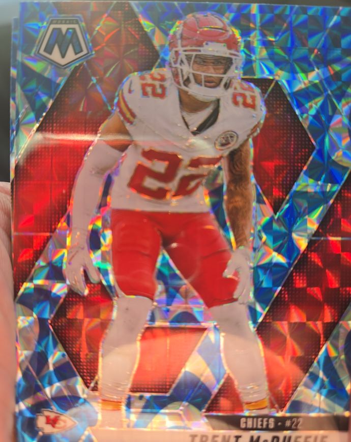 2025 Panini Mosaic #140 Trent McDuffie — front