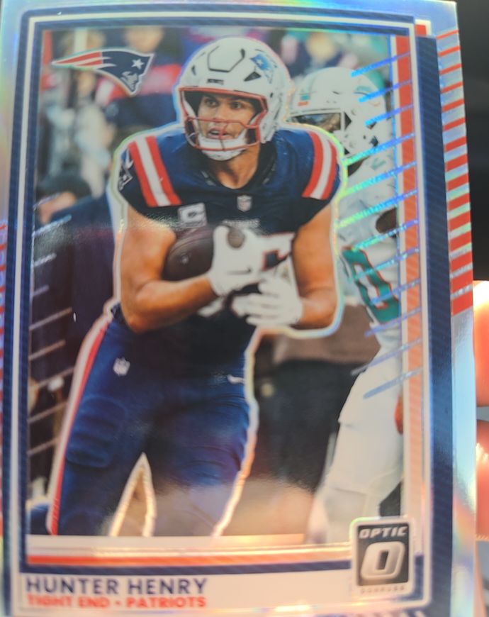 2025 Panini Donruss Optic #54 Hunter Henry — front