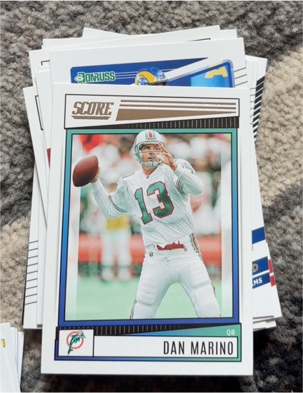 2022 Panini Score #278 Dan Marino — front