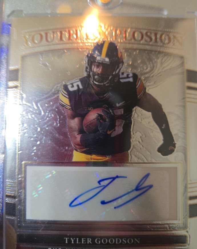 2022 Panini Select Draft Picks Youth Explosion Signatures #YE-TGO Tyler Goodson — front