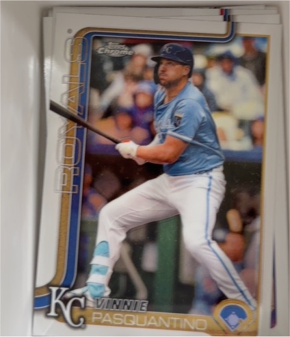 2023 Topps Chrome #119 Vinnie Pasquantino — front