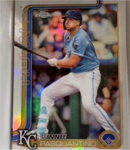 2025 Topps Chrome #165 Vinnie Pasquantino — front