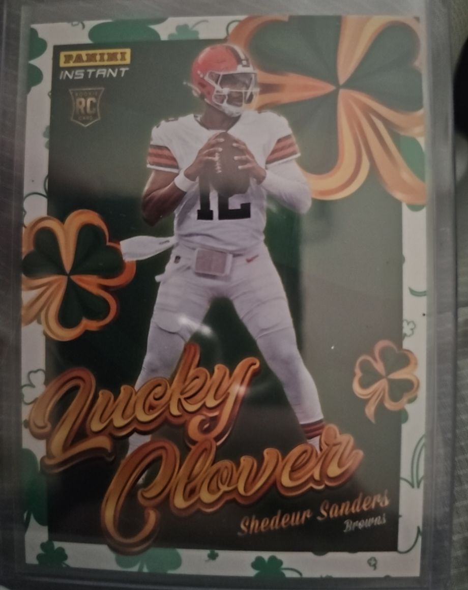 2025 Panini Instant #20 Shedeur Sanders Lucky Clover — front