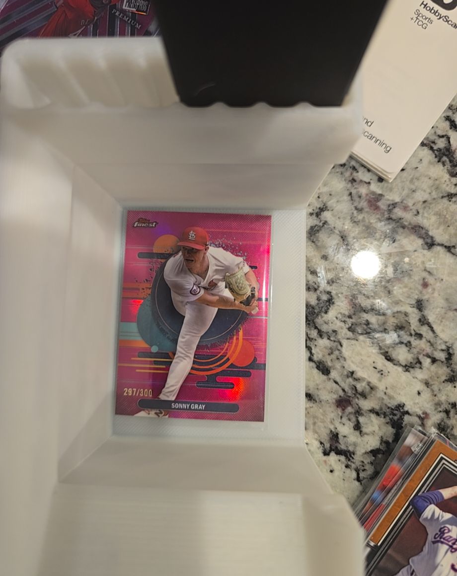 2025 Topps Finest #297 Sonny Gray — front