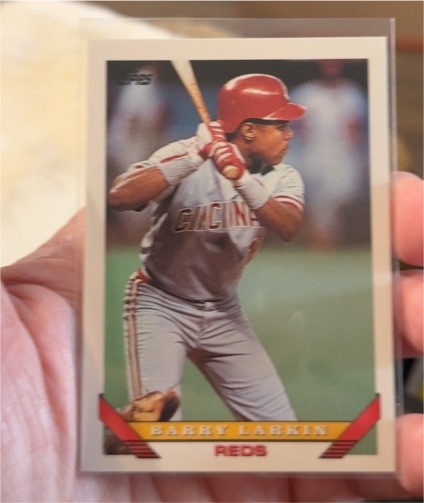 1993 Topps #110 Barry Larkin Cincinnati Reds — front