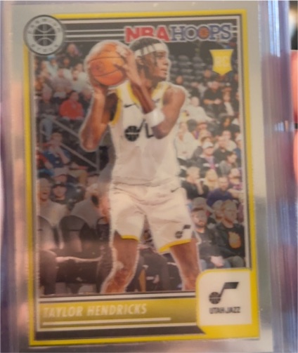 2023-24 Panini NBA Hoops Premium Stock #222 Taylor Hendricks — front