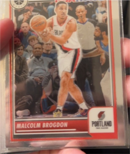 2023-24 Panini NBA Hoops Premium Stock #220 Malcolm Brogdon — front