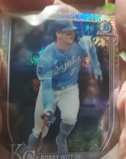 2025 Bowman Chrome Mojo Refractor #7 Bobby Witt Jr. — front