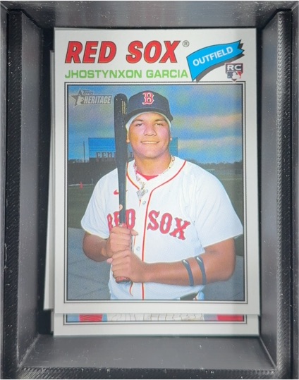 2026 Topps Heritage Chrome #112 Jhostynxon Garcia — front