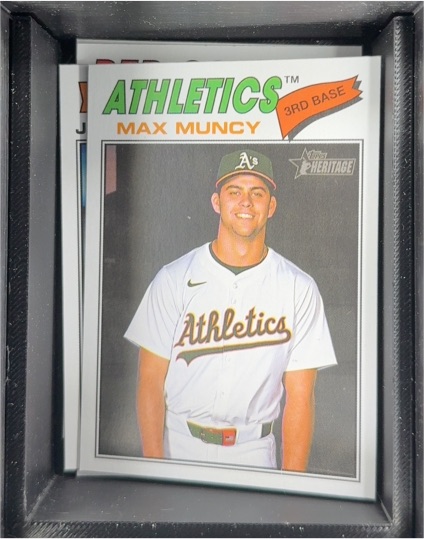 2026 Topps Heritage #105 Max Muncy — front