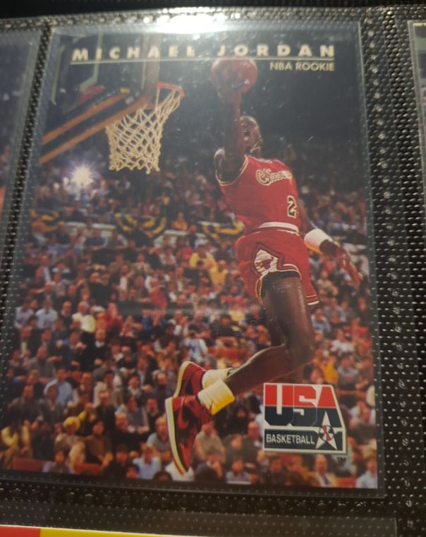 1992 Skybox USA #38 Michael Jordan — front