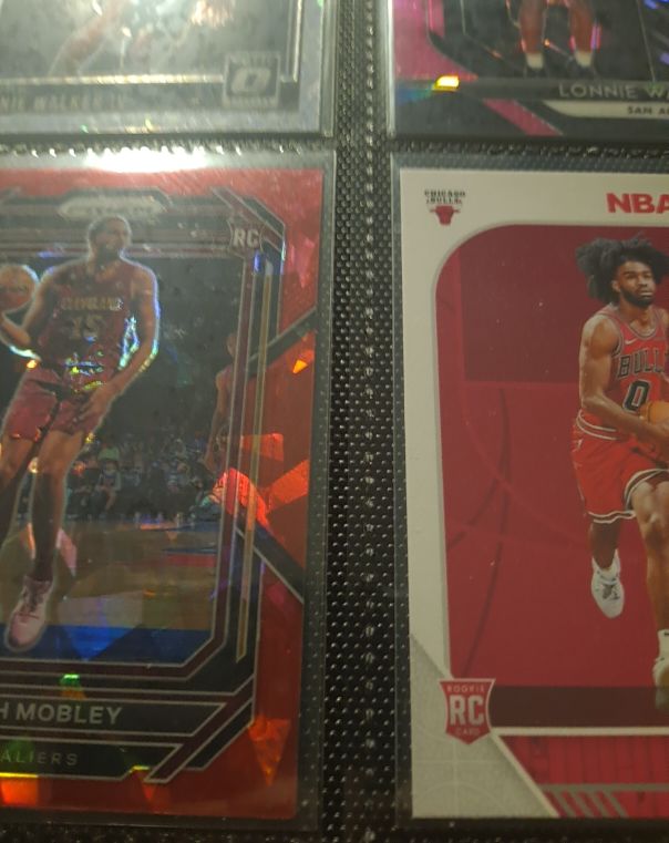 2023 Panini Prizm Draft Picks #69 Evan Mobley Red Cracked Ice Prizm — front