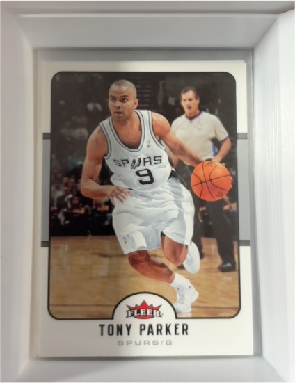 2006-07 Fleer #175 Tony Parker — front
