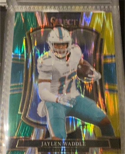 2025 Panini Select Premier Level #182 Jaylen Waddle — front