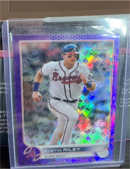 2022 Topps Chrome Logofractor #28 Austin Riley — front