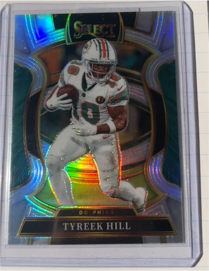 2025 Panini Select #83 Tyreek Hill Concourse Silver — front