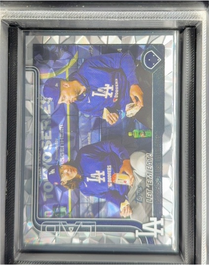 2025 Topps Update #US119 Blake Snell / Tyler Glasnow Let 'Em Eat! Diamante Foil — front