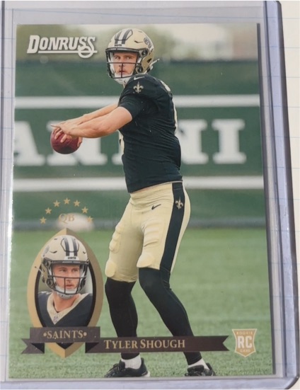 2025 Donruss #15 Tyler Shough Retro 1995 — front