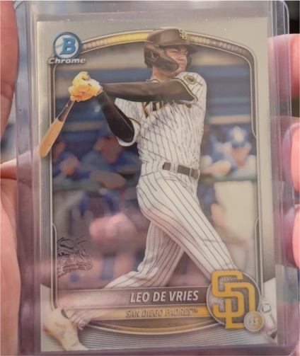 2025 Bowman Chrome #BCP-59 Leo De Vries — front