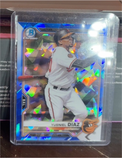 2021 Bowman Chrome Sapphire #BCP-76 Yusniel Diaz — front