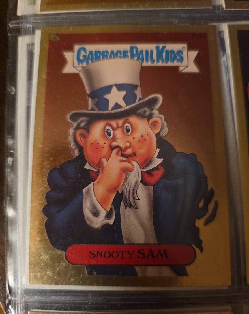 2004 Topps Garbage Pail Kids All New Series 2 #F12a Snooty Sam Gold Foil — front