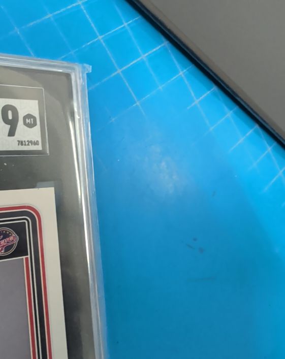 1991 Topps #9 Michael Jordan — front