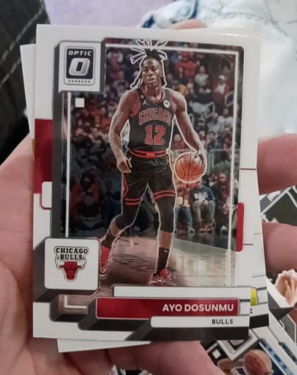 2022-23 Donruss Optic #63 Ayo Dosunmu Chicago Bulls — front