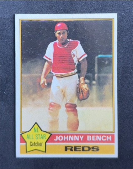 1976 Topps #300 Johnny Bench — front