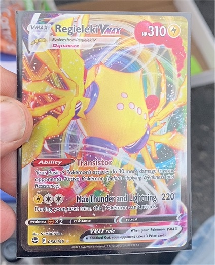 2022 Pokémon Silver Tempest #058 Regieleki VMAX — front
