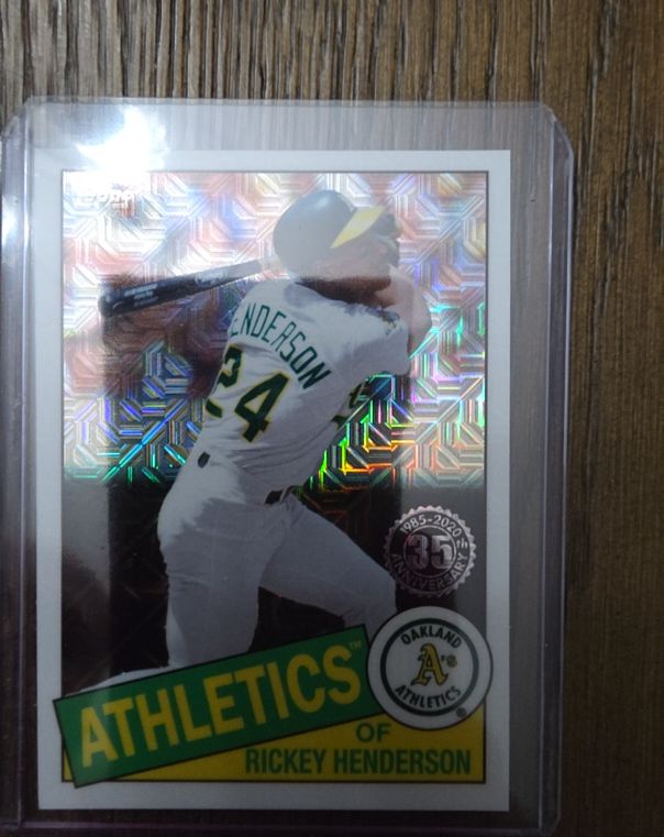2023 Topps #T88C-8 Rickey Henderson 1988 Topps Baseball 35th Anniversary Chrome — front
