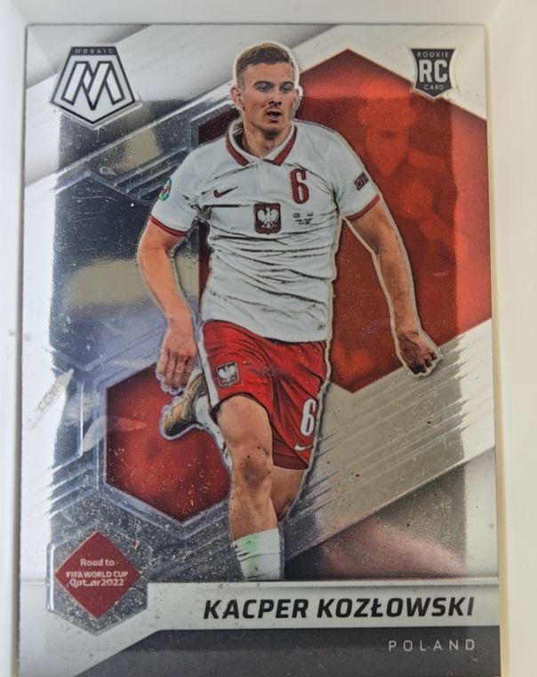 2021-22 Panini Mosaic FIFA Road to World Cup #52 Kacper Kozlowski — front