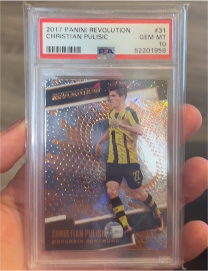 2017 Panini Revolution #31 Christian Pulisic — front