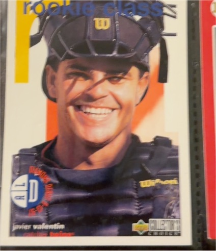 1998 Upper Deck Collector's Choice #119 Javier Valentin — front