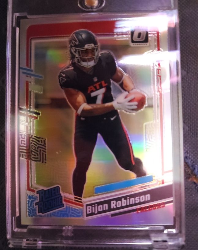 2023 Panini Donruss Optic #206 Bijan Robinson — front
