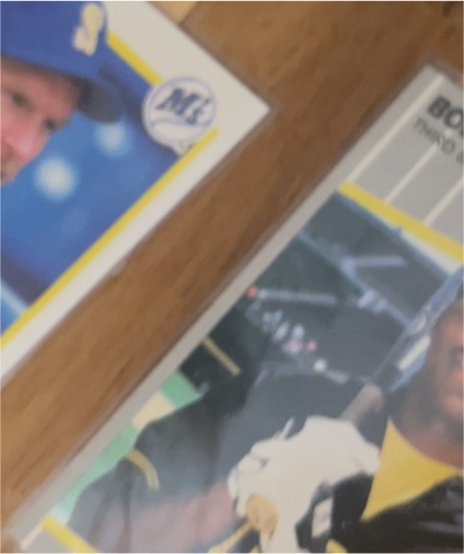 1990 Score #698 Rickey Henderson — front