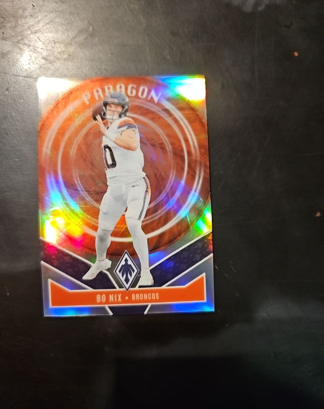 2025 Panini Phoenix #14 Bo Nix — front