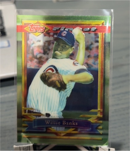 1994 Topps Finest #286 Willie Banks — front