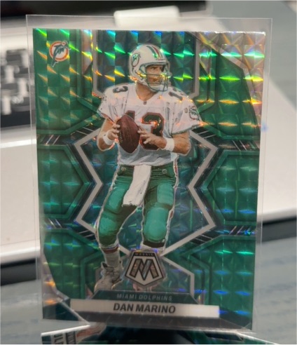 2022 Panini Mosaic #126 Dan Marino — front