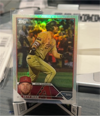 2023 Topps #105 Seth Beer — front