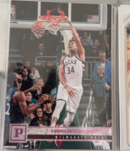 2019-20 Panini Chronicles #125 Giannis Antetokounmpo Pink Parallel — front