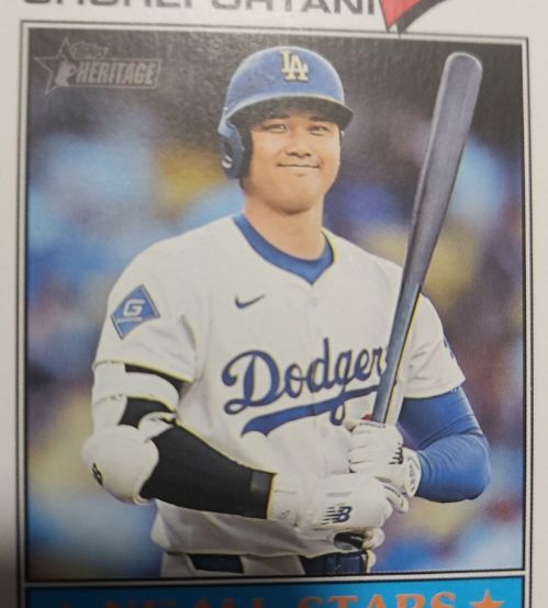 2026 Topps Heritage #290 Shohei Ohtani — front