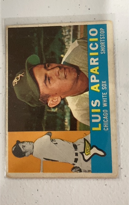 1960 Topps #240 Luis Aparicio — front